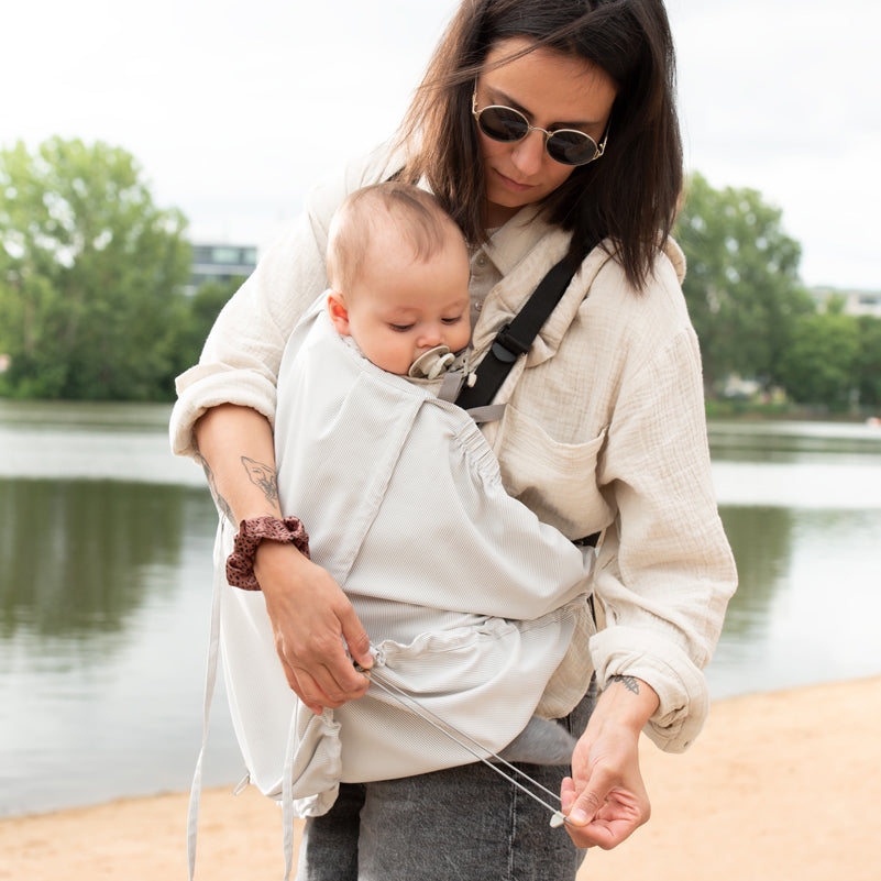 Zonneklep voor Baby Draagzak - Grijs Gestreept