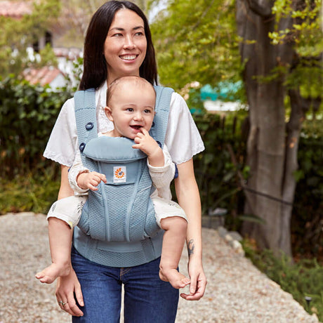 Shop Ergobaby Ergobaby Omni Breeze - Slate Blue at Babymaxi