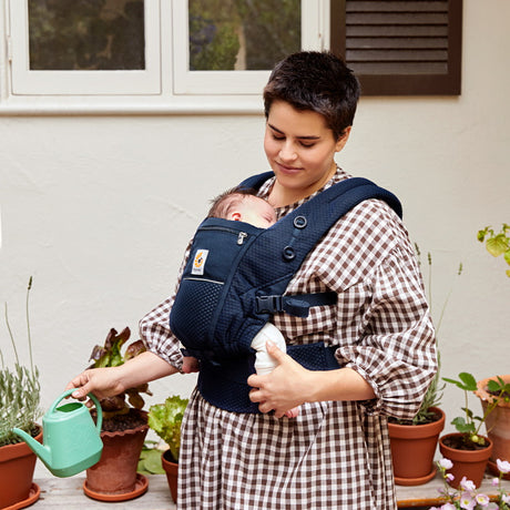 Shop Ergobaby Ergobaby Adapt - SoftFlex Mesh: Midnight Blue at Babymaxi