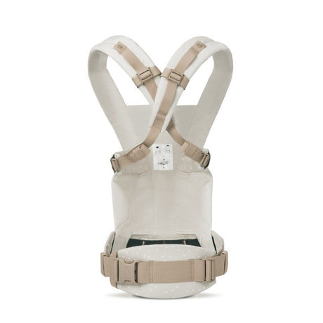 Shop Ergobaby Ergobaby Omni Dream - Natural Dots at Babymaxi