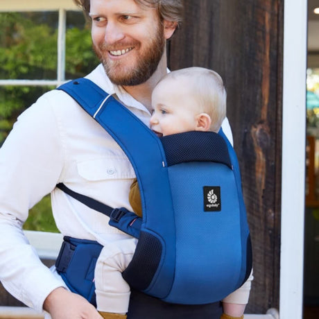 Shop Ergobaby Ergobaby Away, Compact & Foldable - Blue at Babymaxi