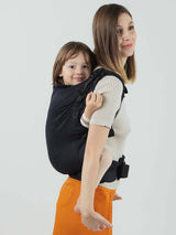 Isara Preschooler (up to 30kg) - Noire baby carrier with child on back, adjustable design for kids 9 months to 8 years | Babymaxi