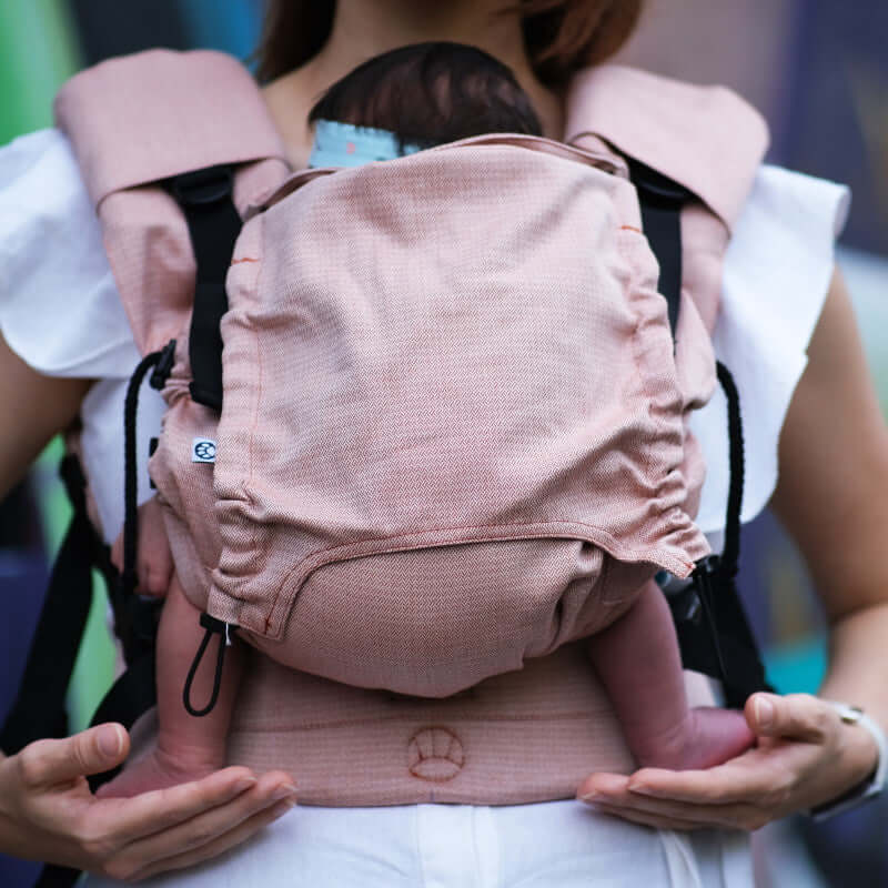 Neko Switch Baby Carrier - Sephia carrier with baby, ergonomic design for comfort and support, adjustable for growth | Babymaxi