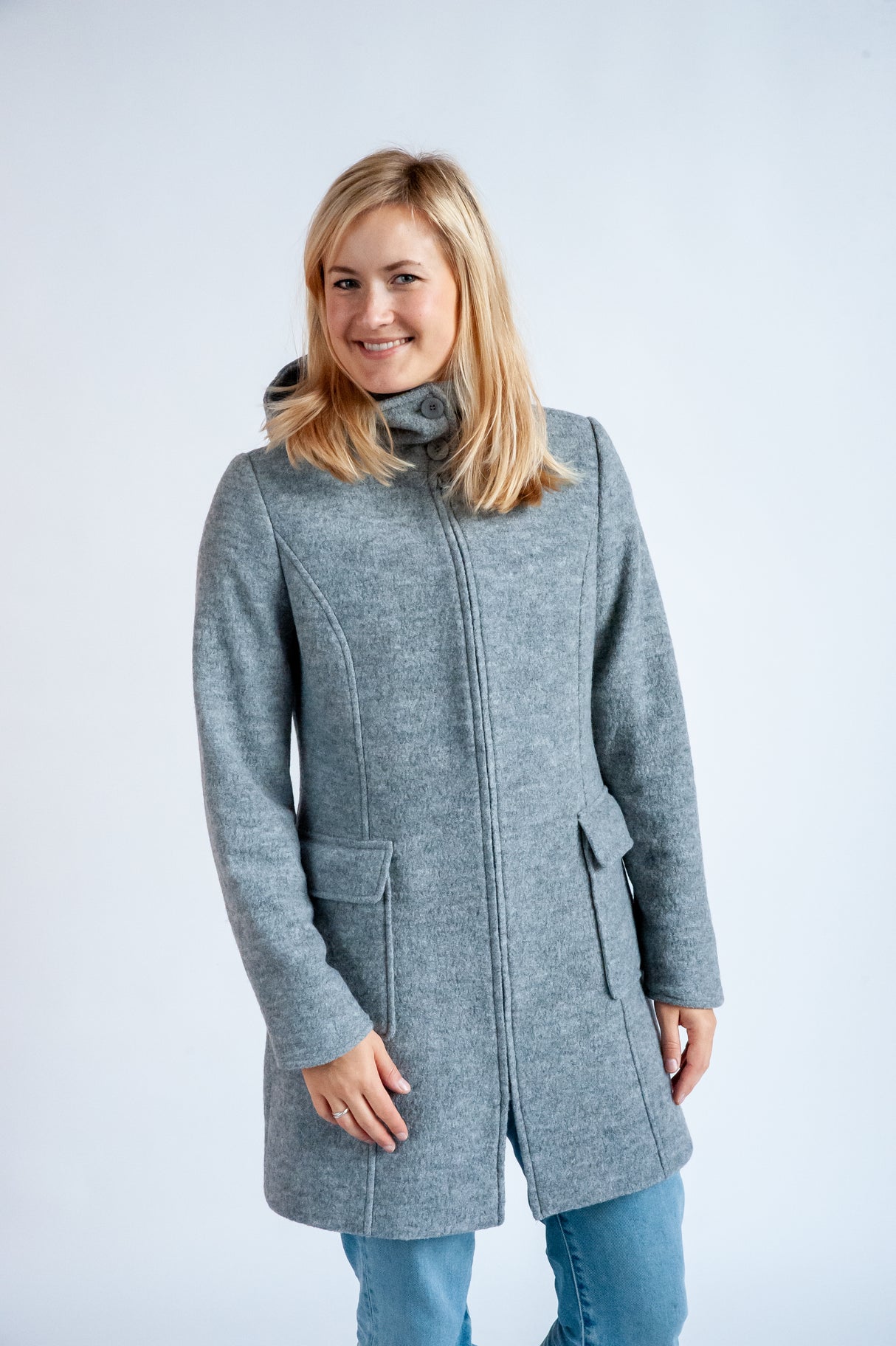 Mamalila Hooded Draagmantel Vienna - Lichtgrijs